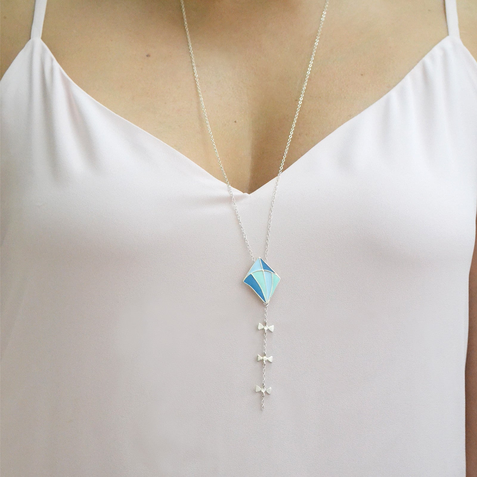 long kite necklace